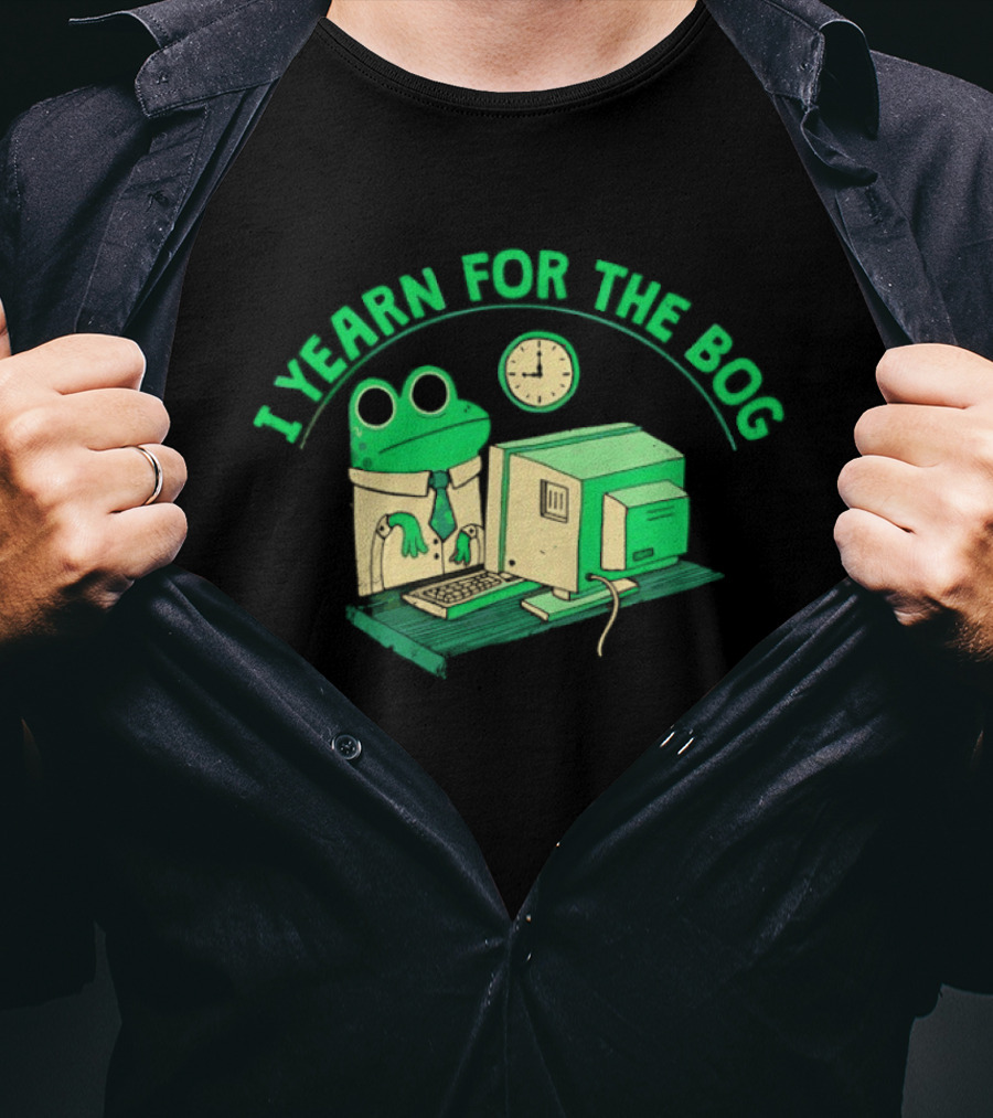 Frog Yearning For The Bog With Retro Computer Charm T-Shirt