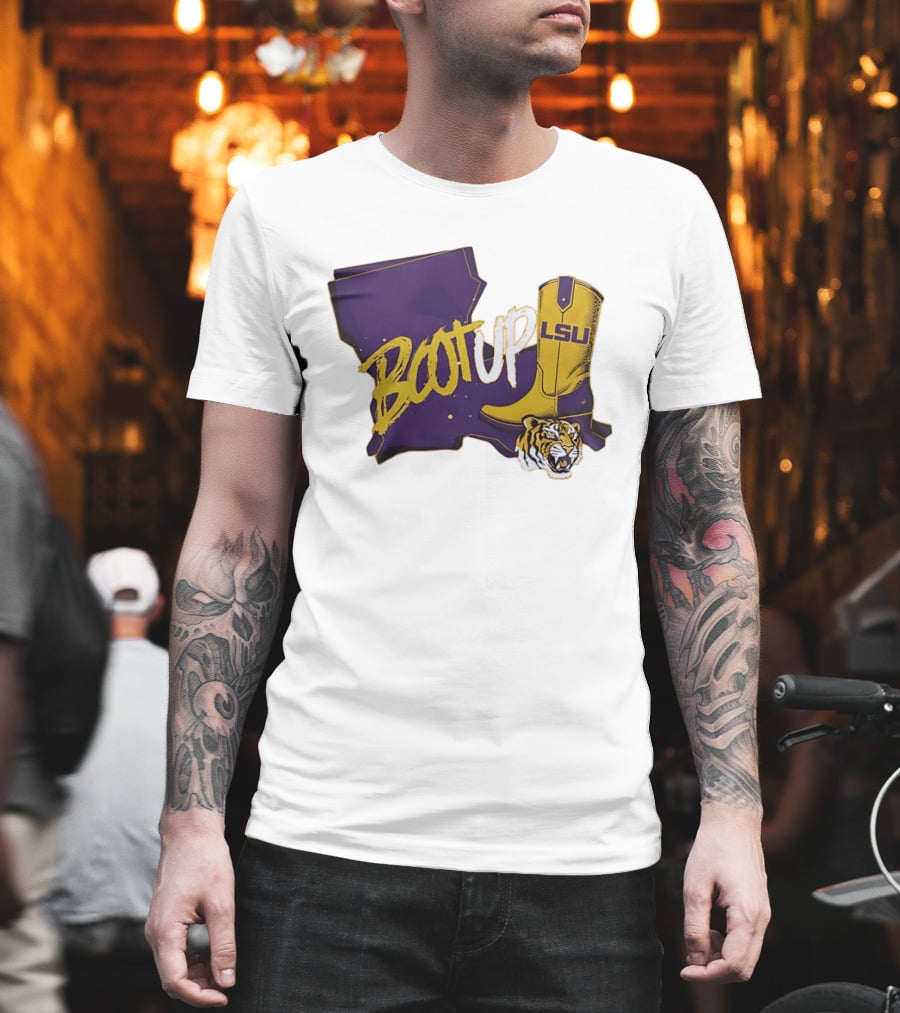 Welcome Home Coach Will Wade Boot Up LSU Tigers Louisiana Map And Boot With LSU Logo And Tiger Head T-Shirt