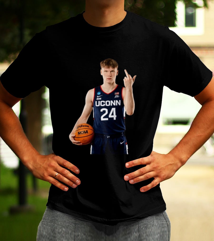 Braylon Mullins UConn Huskies 24 NCAA Basketball Middle Finger T-Shirt