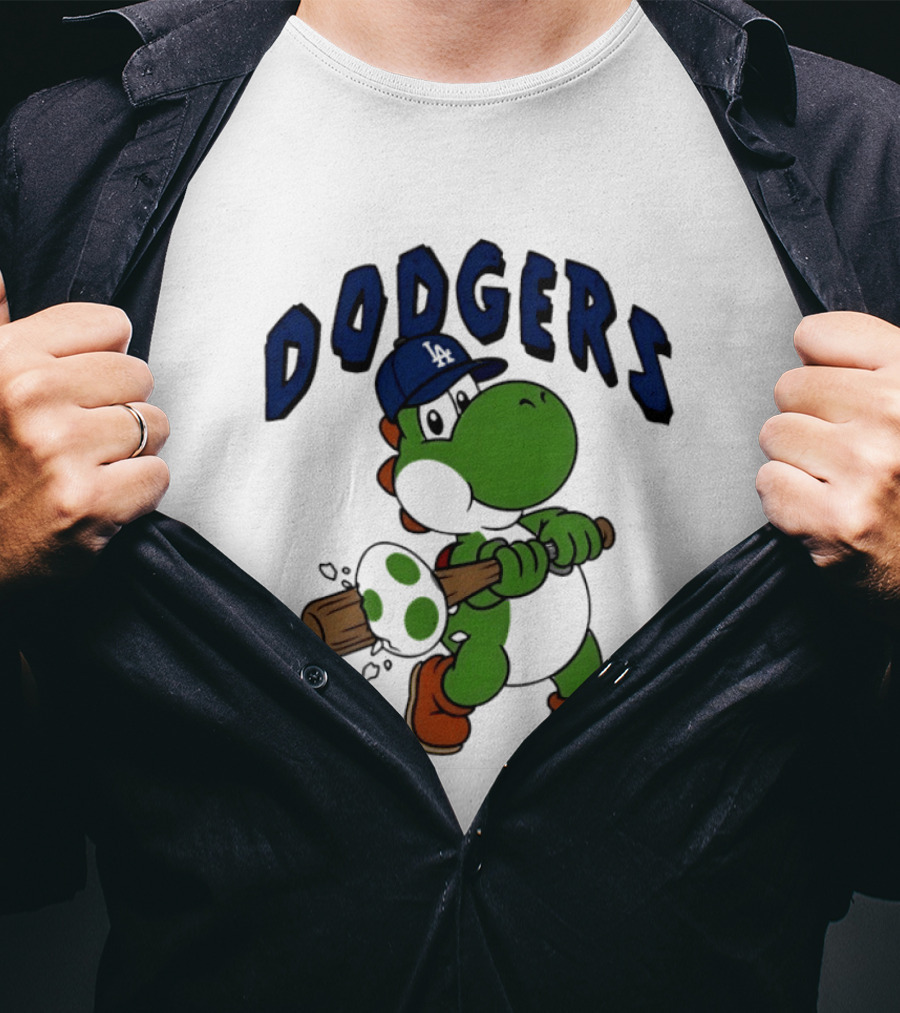 Los Angeles Dodgers Yoshi Baseball Batting Egg T-Shirt