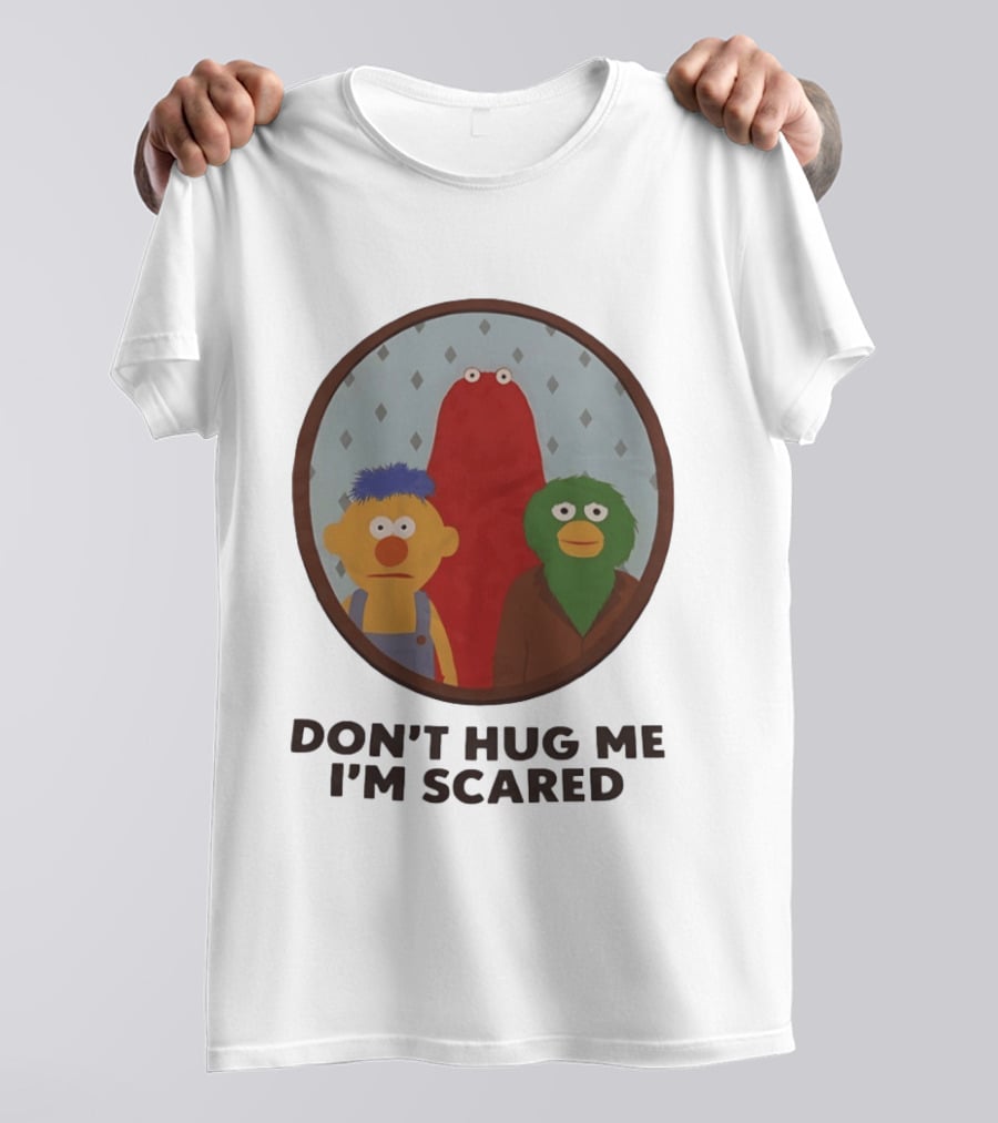 Don't Hug Me I'm Scared Puppet Characters Oval T-Shirt