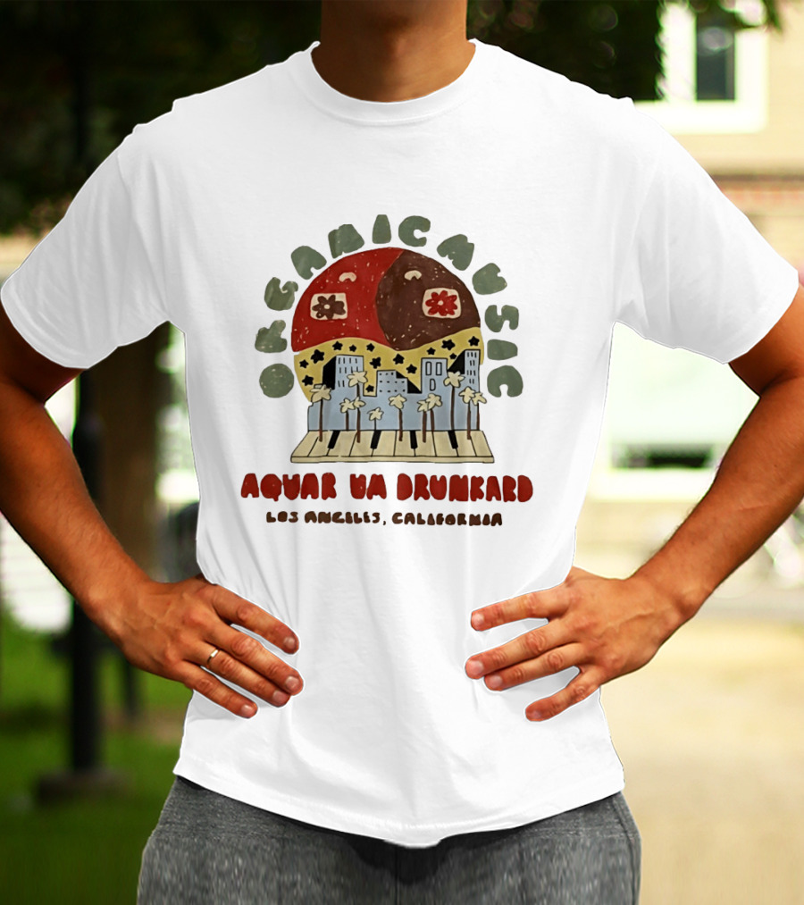 Organic Music Aquarium Drunkard Los Angeles California City Skyline Piano T-Shirt