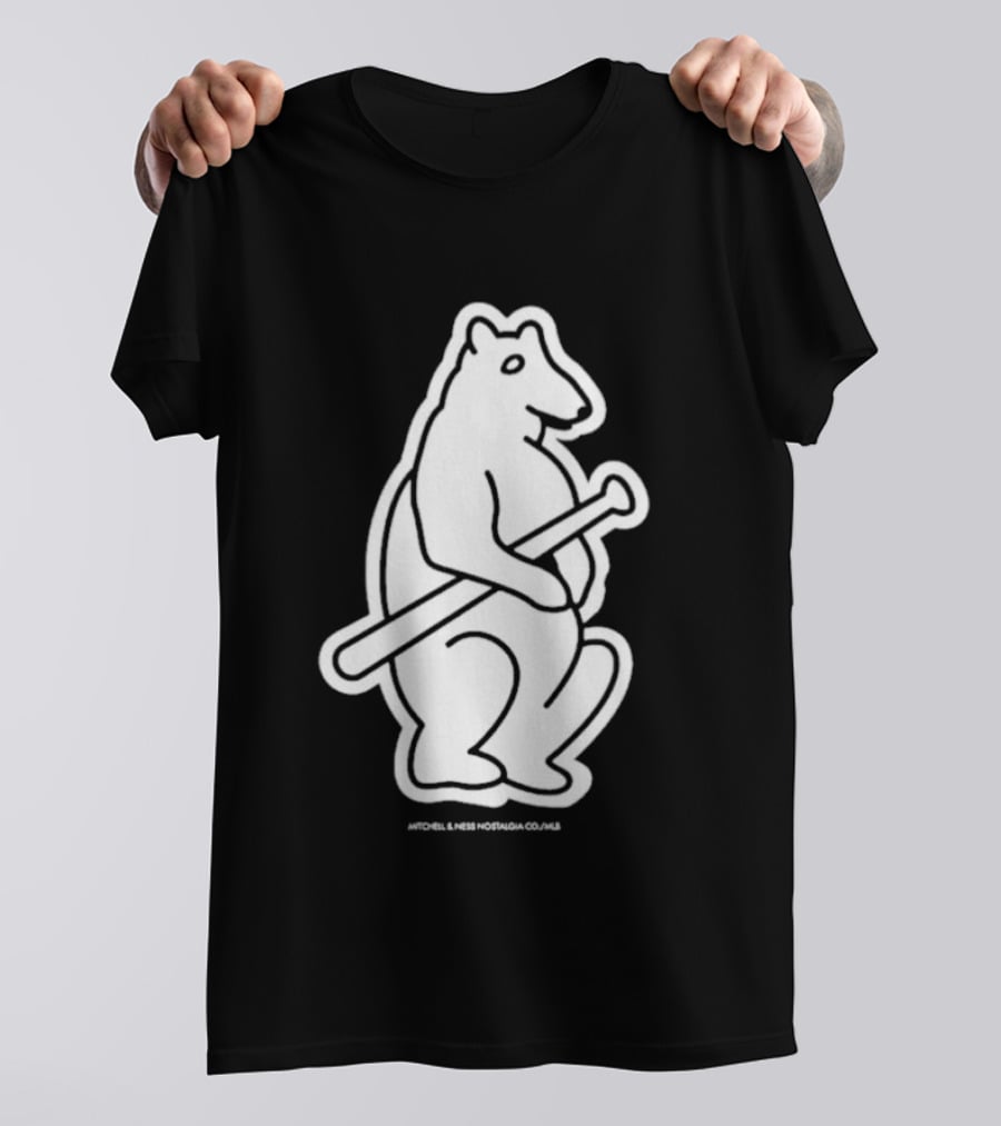 Chicago Cubs Mitchell & Ness Vintage Bear With Bat T-Shirt