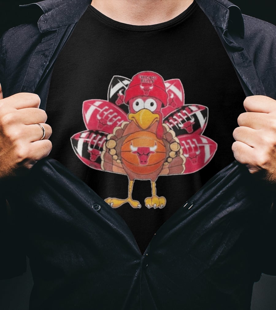 Chicago Bulls Thanksgiving Turkey Basketball Football Fusion T-Shirt
