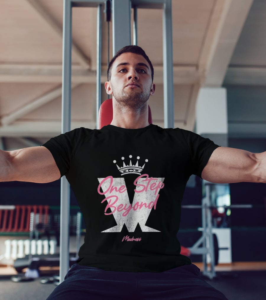 Madness One Step Beyond Crown Pink W T-Shirt