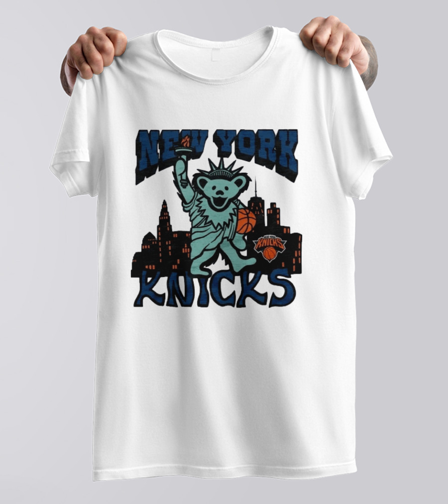 NBA Grateful Dead New York Knicks Bear Liberty Statue T-Shirt
