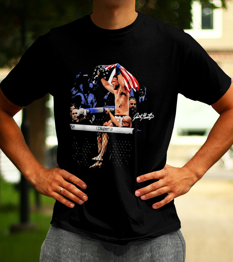 Justin Gaethje Celebrating With American Flag Victory Pose Signature Edition T-Shirt