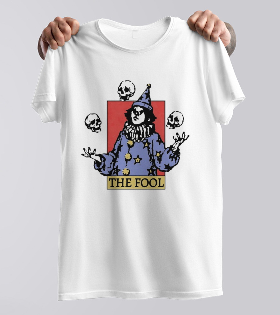 The Fool Juggling Skulls Tarot Style Wizard Hat And Stars T-Shirt