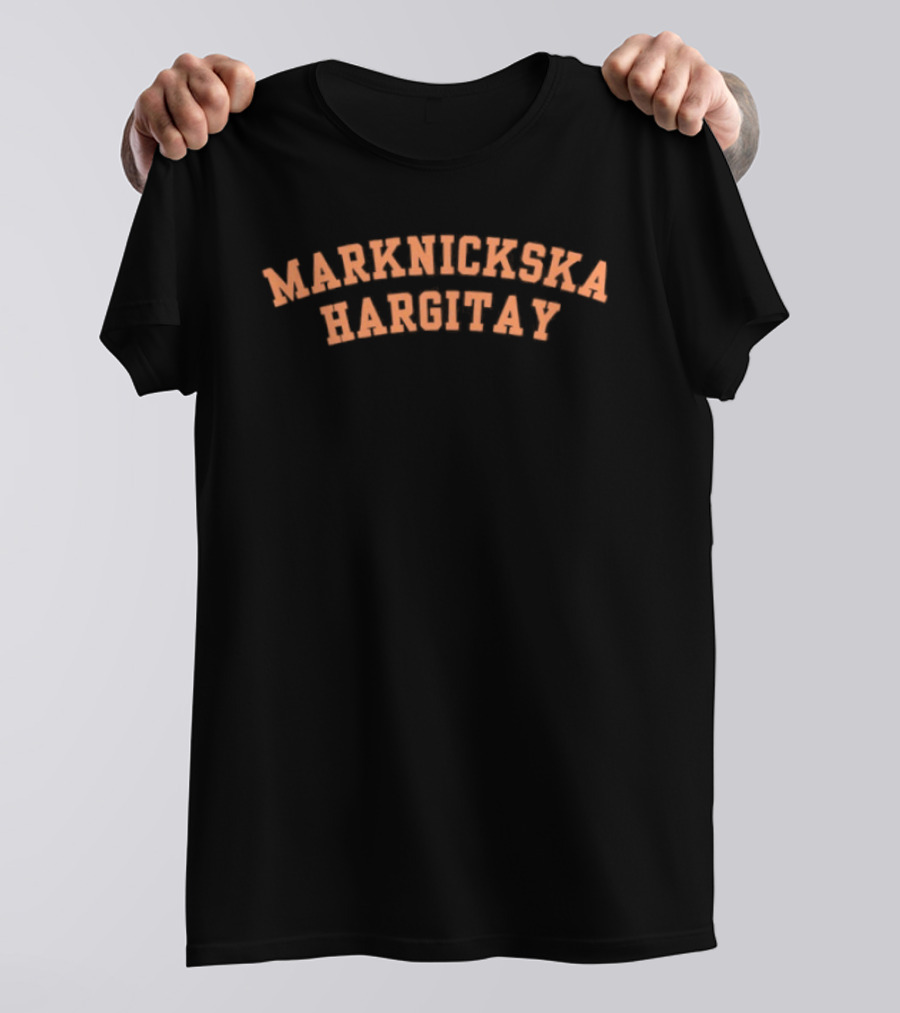Mariska Hargitay New York Knicks Fan T-Shirt