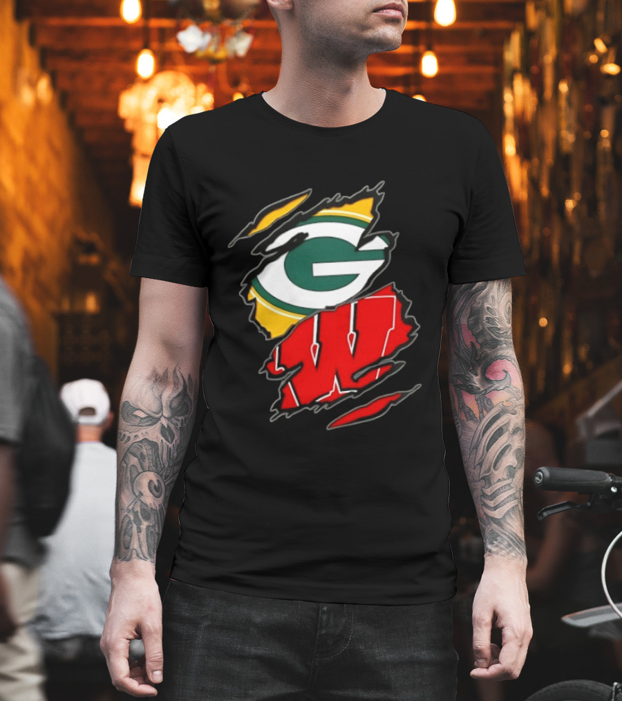 Green Bay Packers Wisconsin Badgers Two Teams One Heart Scratch T-Shirt