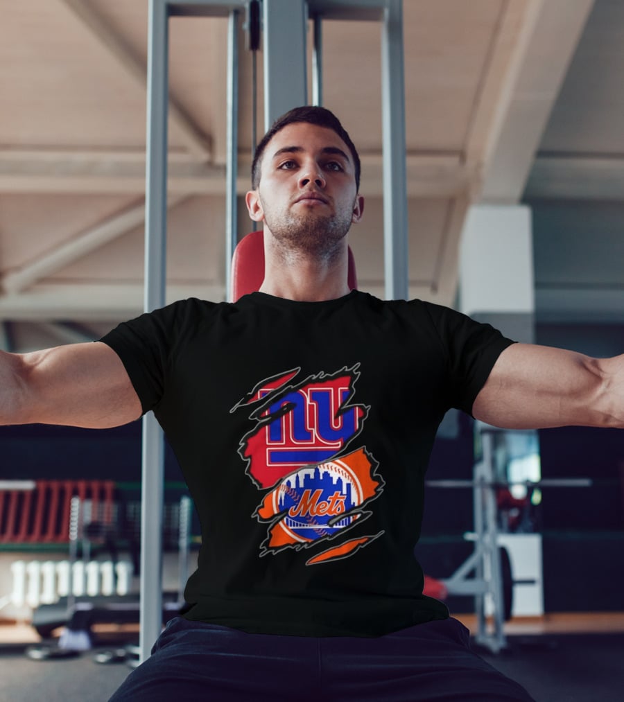 New York Giants New York Mets Two Teams One Heart Scratch T-Shirt