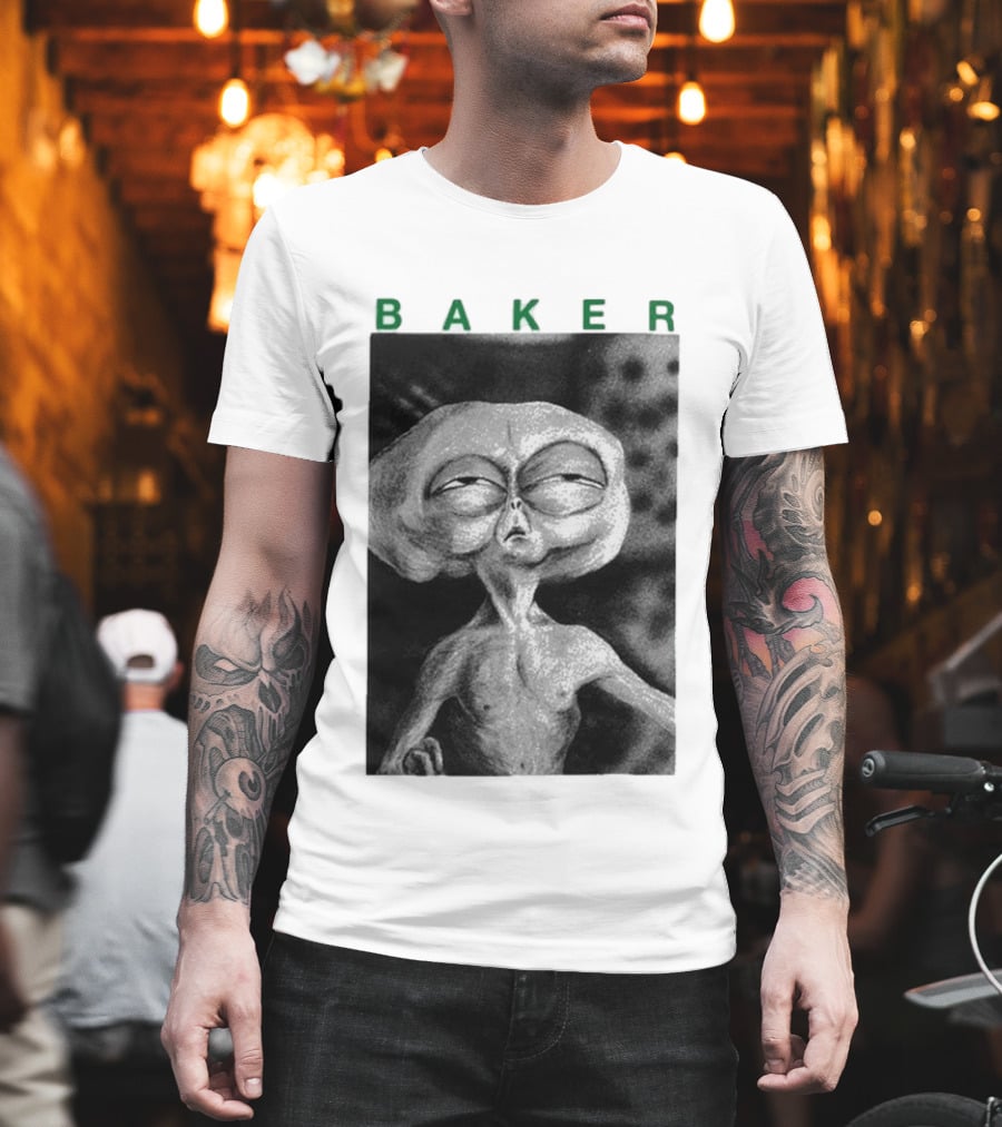 Note Baker Alien Block Busters Extraterrestrial T-Shirt