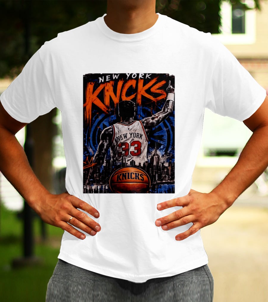 New York Knicks Ewing 33 City Skyline Basketball T-Shirt