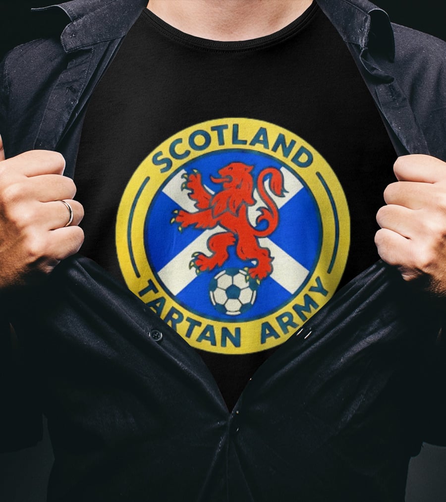 Scotland Tartan Army Scotland On Tour USA 2026 Soccer Lion T-Shirt