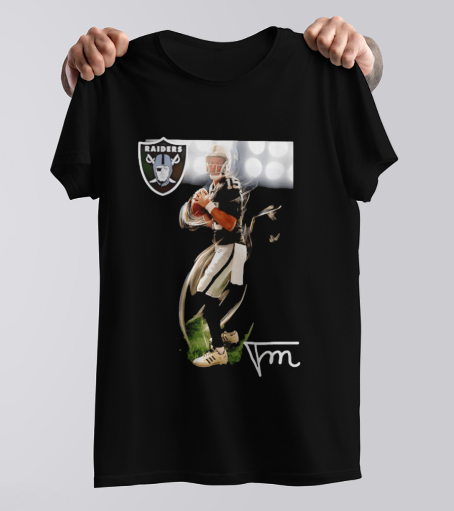 Las Vegas Raiders Fernando Mendoza Rookie 15 Football Player T-Shirt