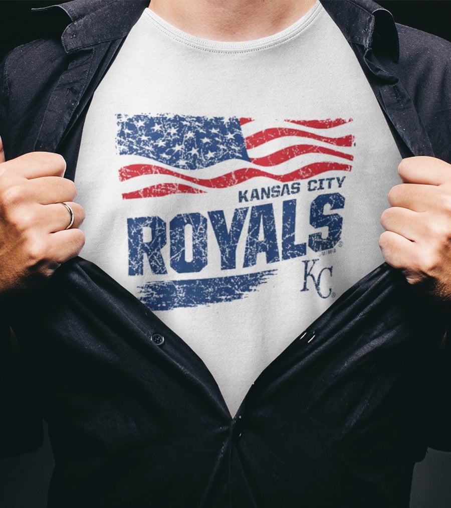 Kansas City Royals Waving American Flag 4th Of July Celebration KC T-Shirt