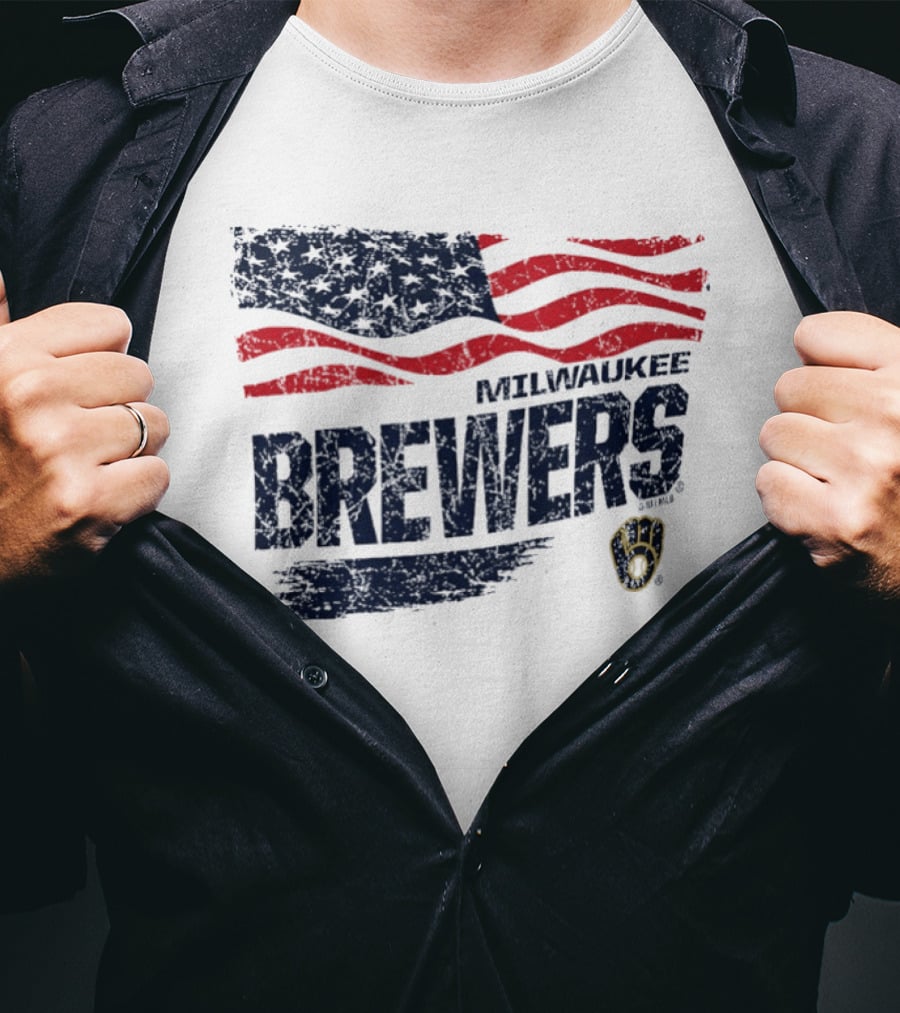 Milwaukee Brewers 4th Of July American Flag Celebration T-Shirt