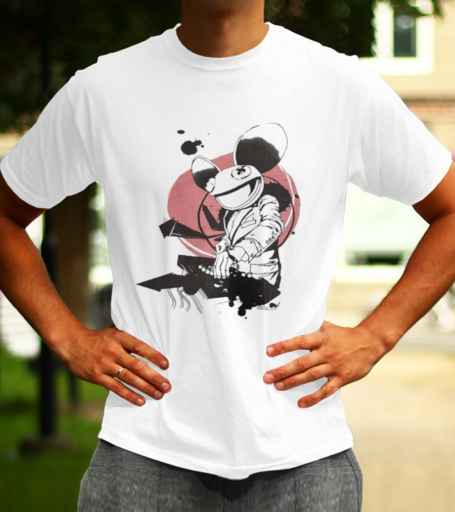 Deadmau5 DJ Music Icon With Pink Circle And Black Abstract T-Shirt