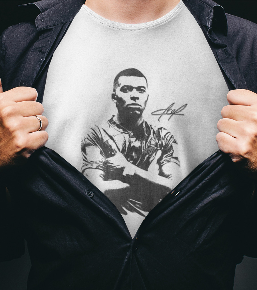 Wearicy Kylian Mbappe Signature Style Football Legend T-Shirt