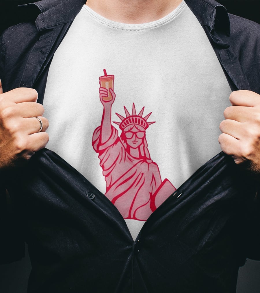 Statue Of Liberty Sunglasses Iced Drink T-Shirt