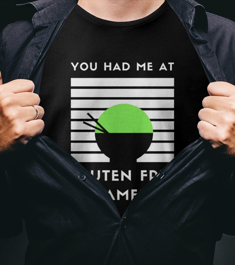 You Had Me At Gluten Free Ramen Retro Style Lines Green Circle T-Shirt