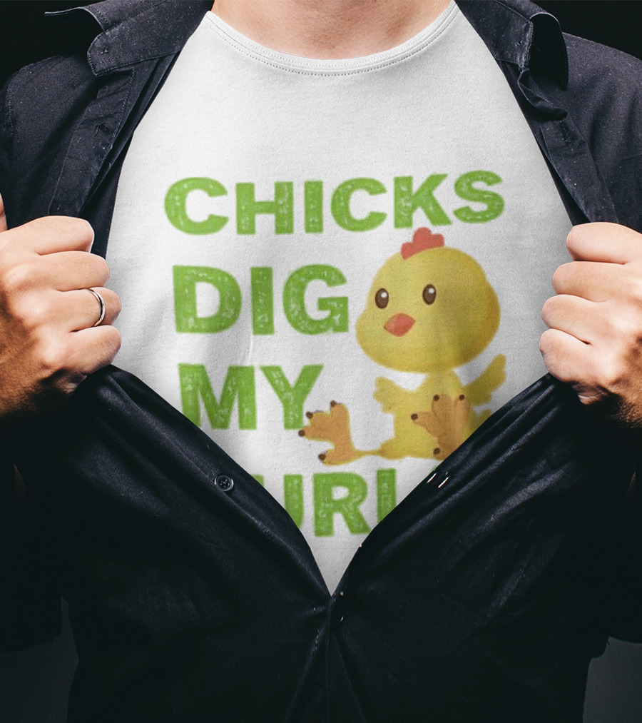 CHICKS DIG MY CURLS Cute Yellow Chick T-Shirt