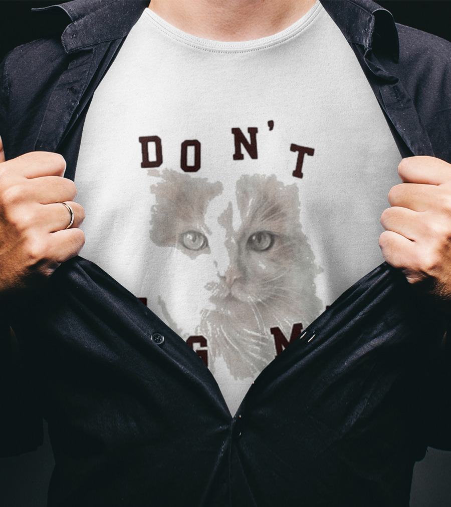 Maison Mihara Yasuhiro Cat Don't Tag Me Peeking Feline Expression T-Shirt