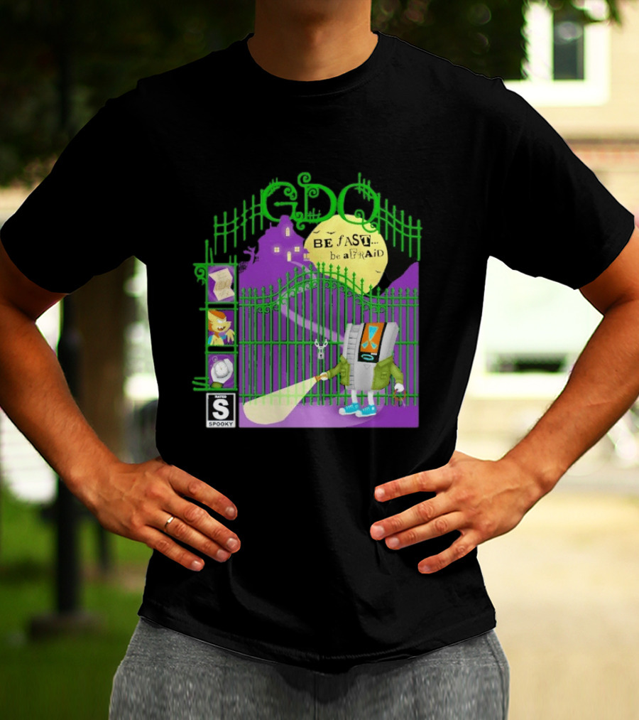 Gdq Be Fast Be Afraid Spooky Retro Robot Gaming T-Shirt