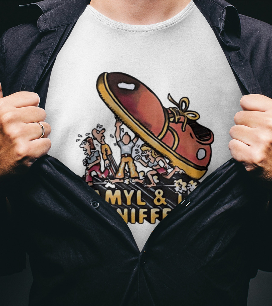 Amyl And The Sniffers Cartoon Giant Shoe Stomping T-Shirt