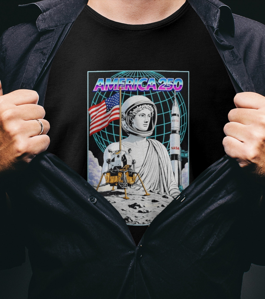 America 250 Apollo Space Rocket NASA Flag Astronaut Statue Moon T-Shirt