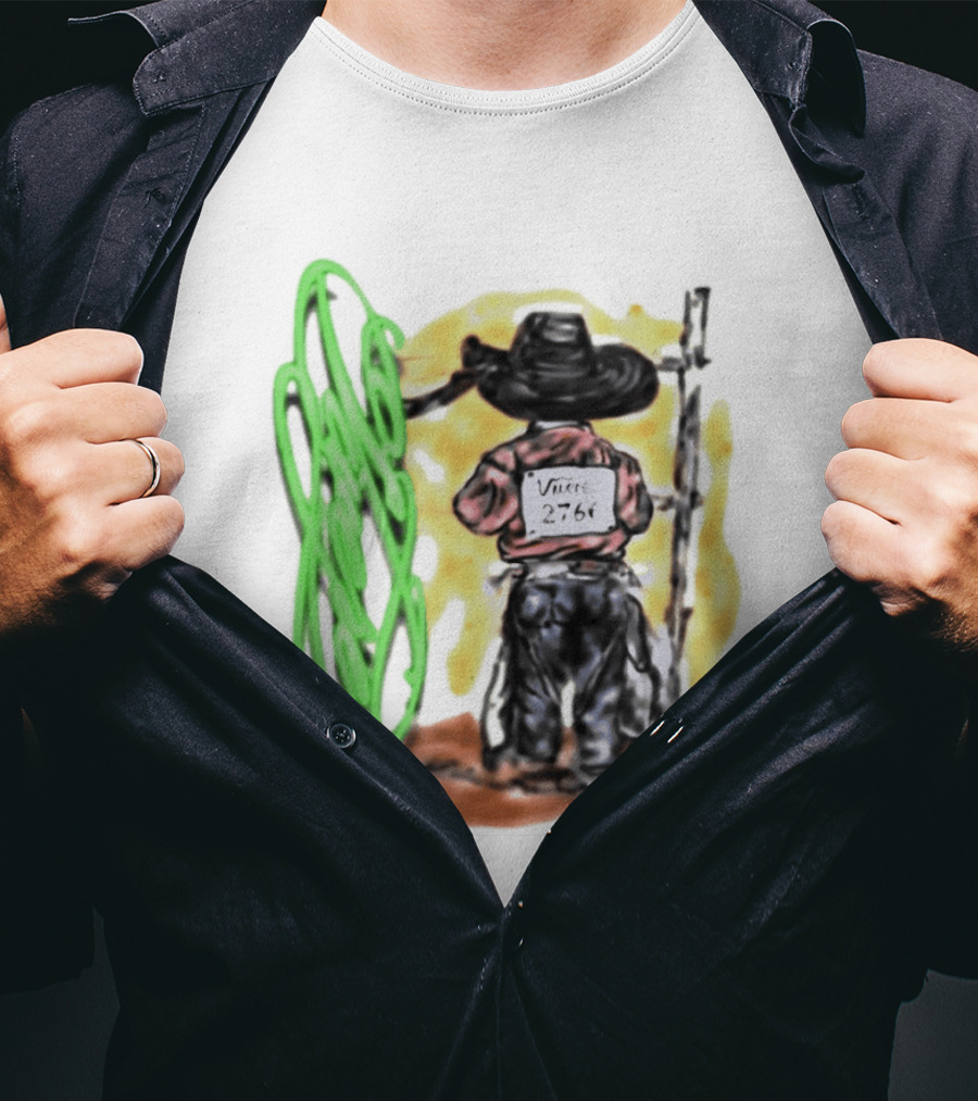Vnere 2766 Cowboy Vintage Western Art With Hat And Fence T-Shirt