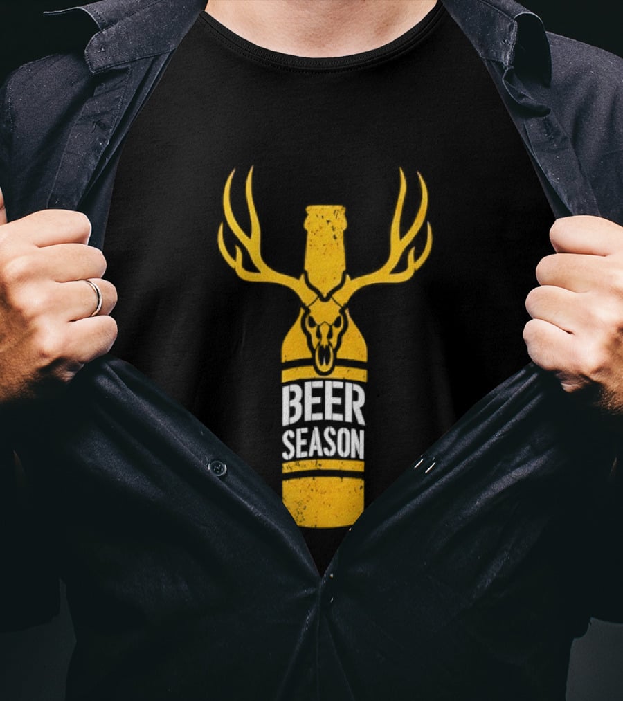 Beer Season Deer Antlers Bottle Hunting T-Shirt