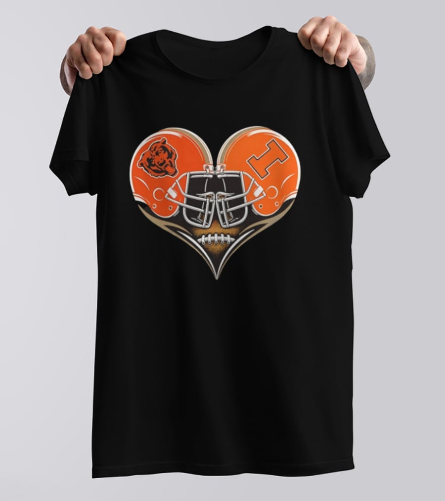 Chicago Bears And Illinois Fighting Illini Helmet Heart T-Shirt