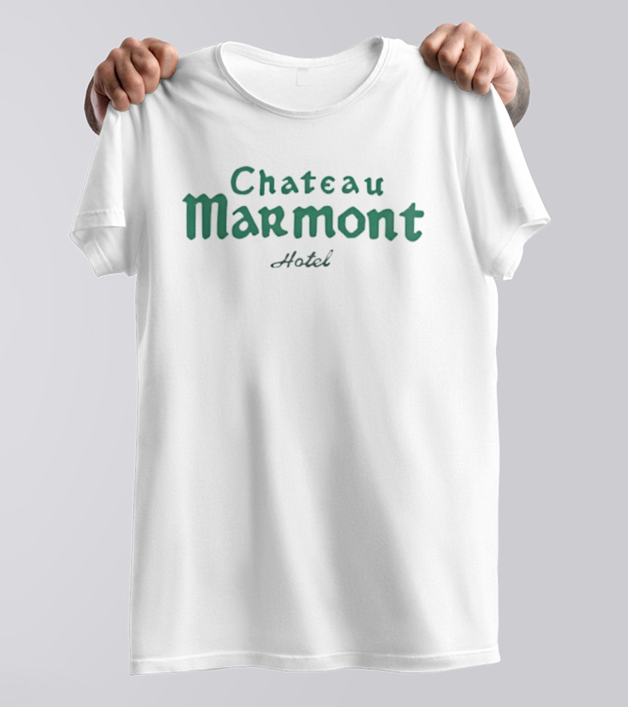 Chateau Marmont Hotel Iconic Vintage Style Motel Sign T-Shirt