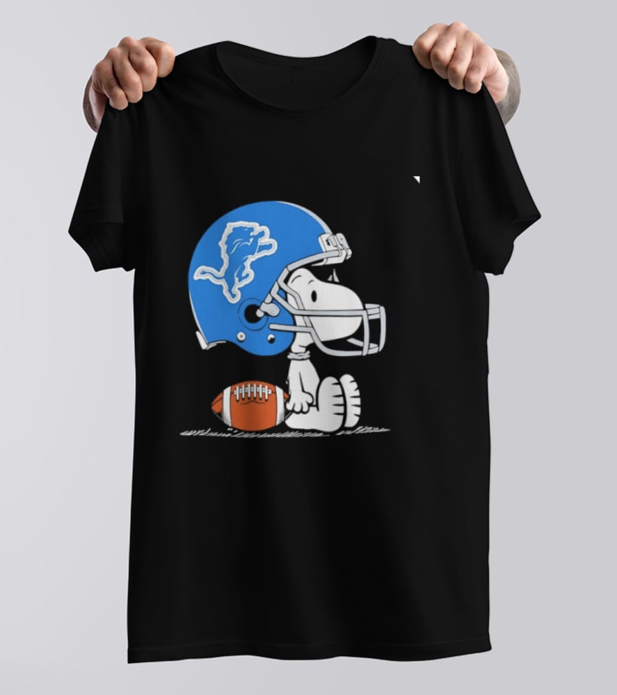 Snoopy Detroit Lions Football Helmet Collaboration NFL Peanuts T-Shirt