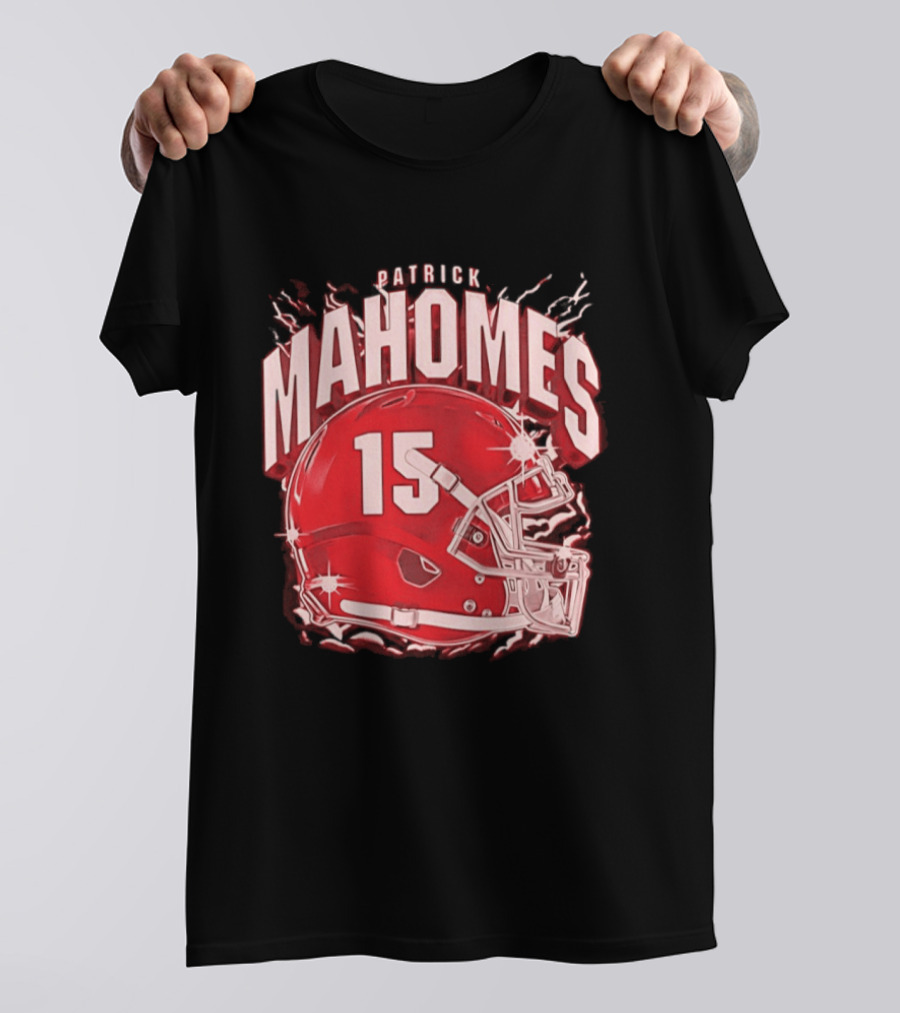 Patrick Mahomes 15 Helmet Kansas City Chiefs Explosion T-Shirt