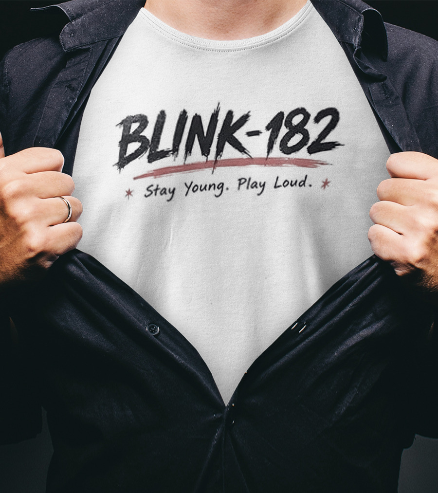 Blink 182 Stay Young Play Loud Retro Music T-Shirt