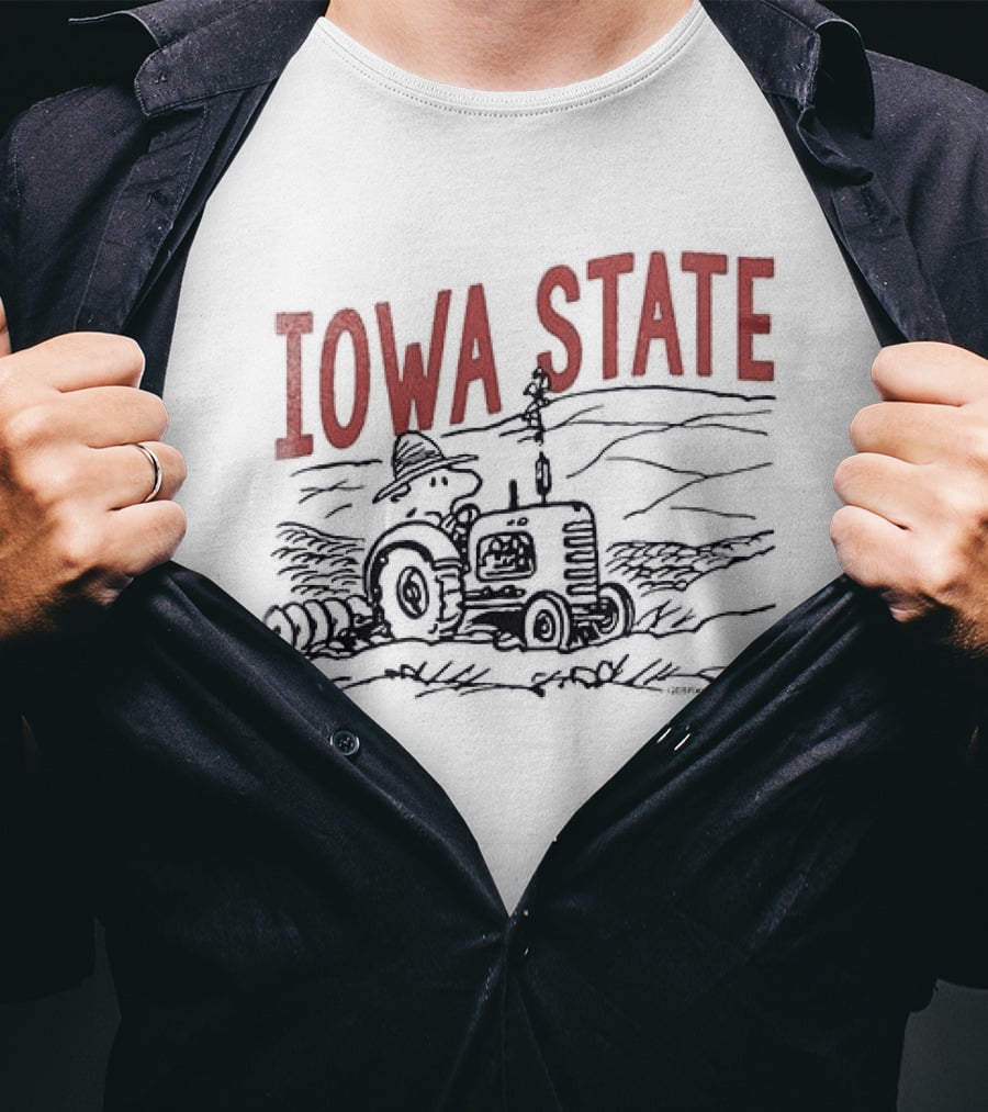 Iowa State Cyclones Peanuts Woodstock Tractor Scene T-Shirt