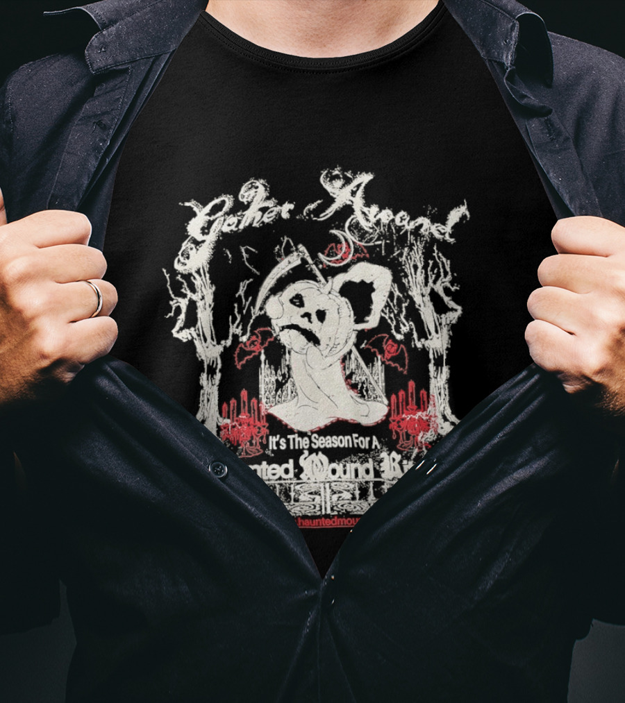Haunted Mound Gather Around It's The Season For A Ritual Www.hauntedmound.com T-Shirt