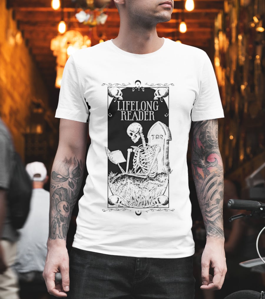 Lifelong Reader Skeleton With Book And Tombstone Retro Gothic T-Shirt