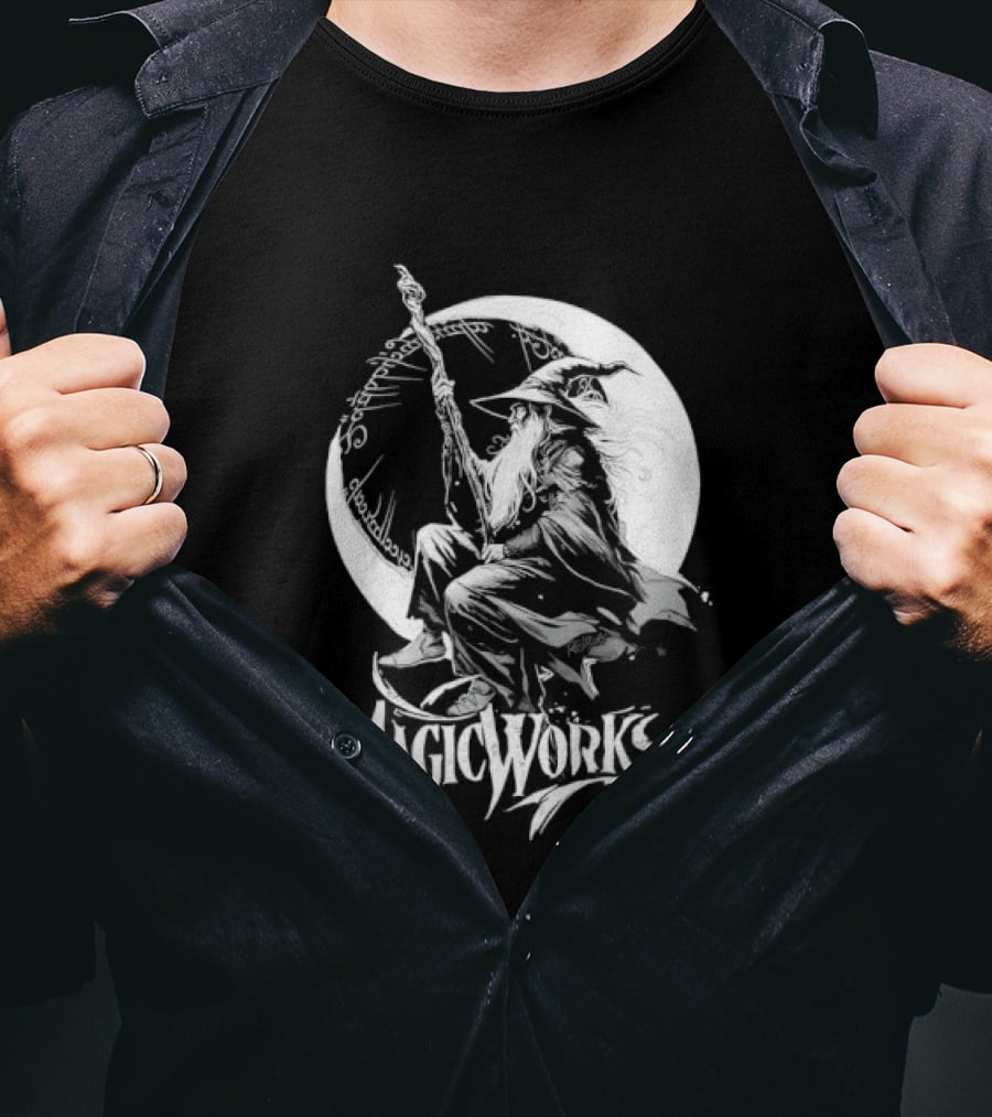 Gandalf Magic Works Lord Of The Rings Wizard Silhouette Moon T-Shirt