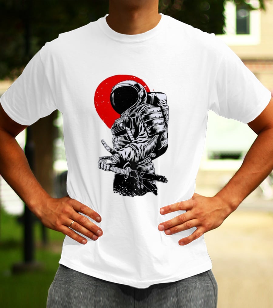 Astronaut Samurai Katana Sword Red Rising Sun T-Shirt