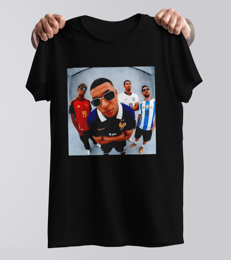 Kylian Mbappe Jude Bellingham Lionel Messi Football Stars Selfie Spain England Argentina France T-Shirt