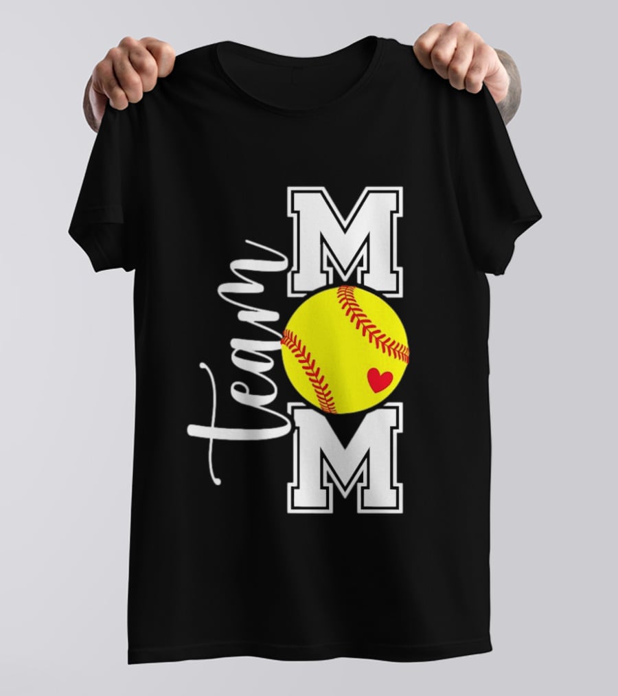 Team Mom Softball Yellow Heart Ball T-Shirt