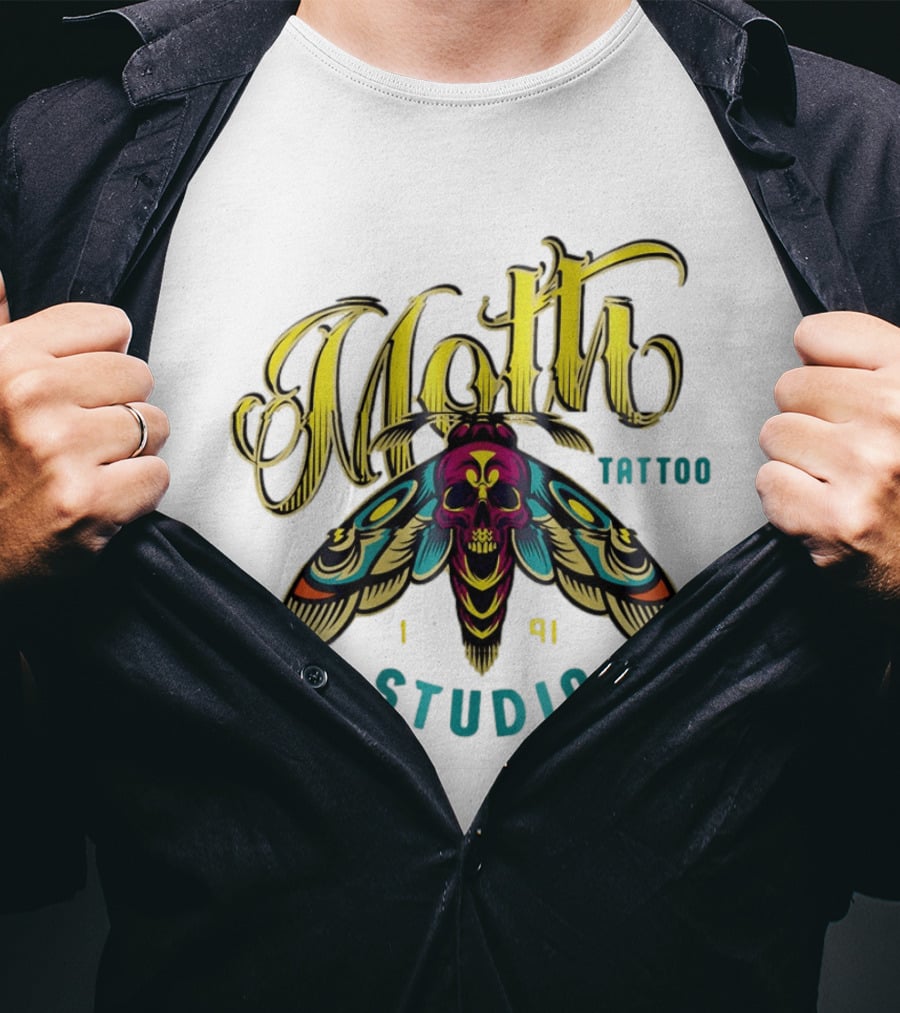 Moth Tattoo Studio 1991 Skull Moth Gothic T-Shirt