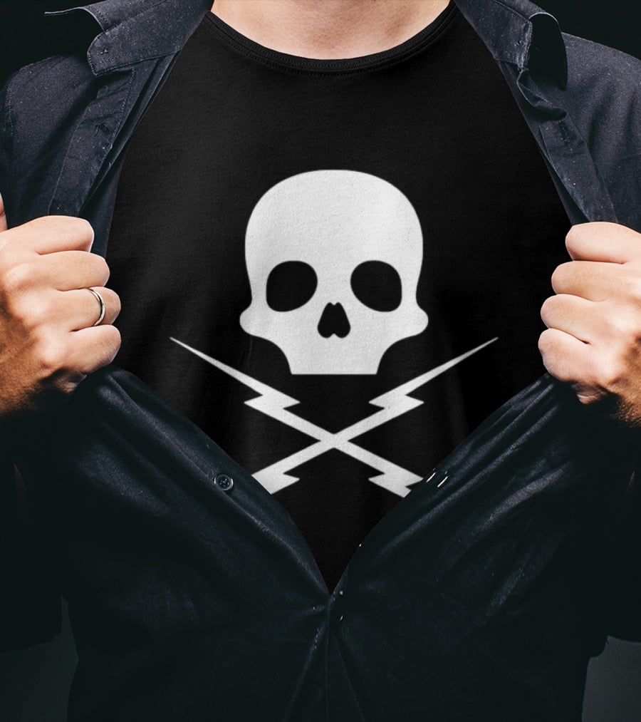 Skull Crossed Lightning Bolts Edgy T-Shirt