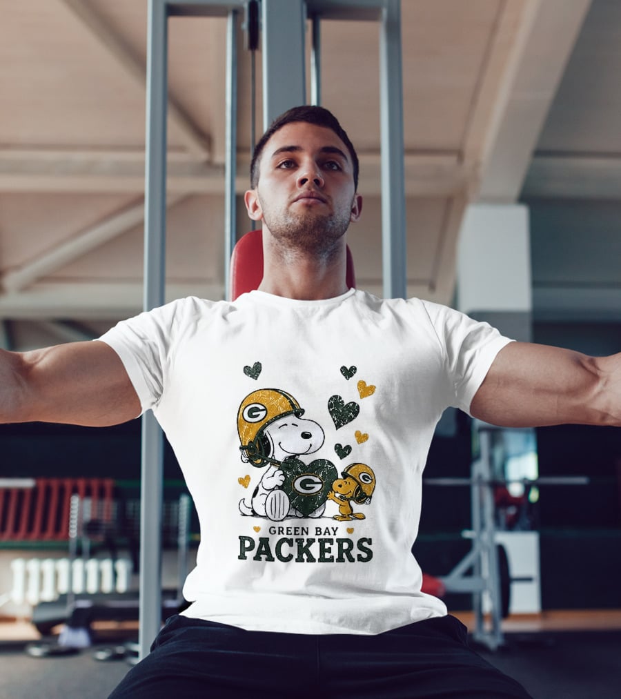 Green Bay Packers Snoopy Love Laughter Peanuts Hearts T-Shirt