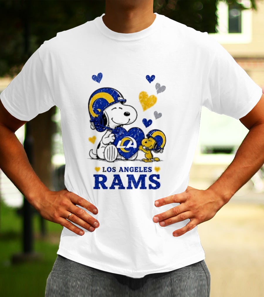Los Angeles Rams Peanuts Snoopy Love Laughter Hearts T-Shirt