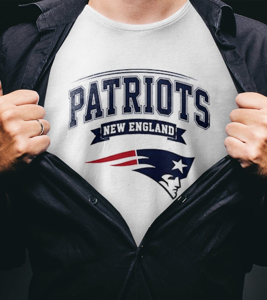 New England Patriots Ghostface Running Football NFL T-Shirt