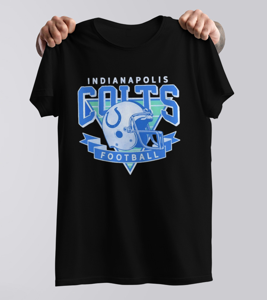 Indianapolis Colts Football Helmet Vintage Team T-Shirt